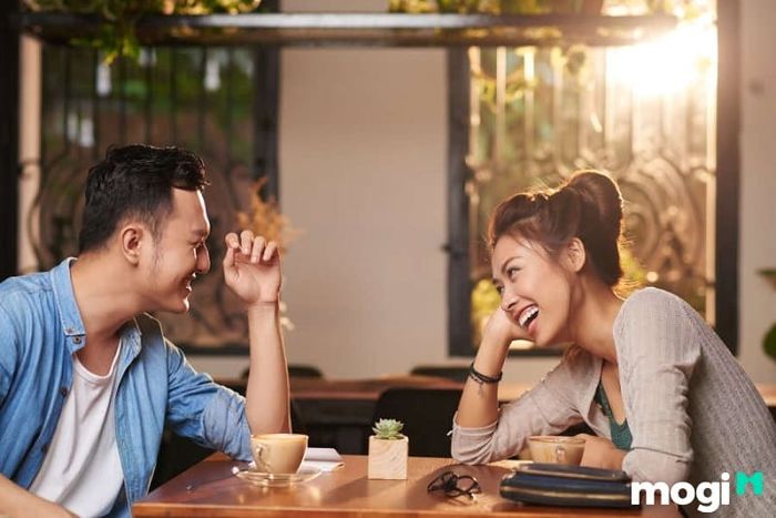 Đối với những người phụ nữ có khuôn mặt chữ điền, đường tình duyên của họ khá gian nan.