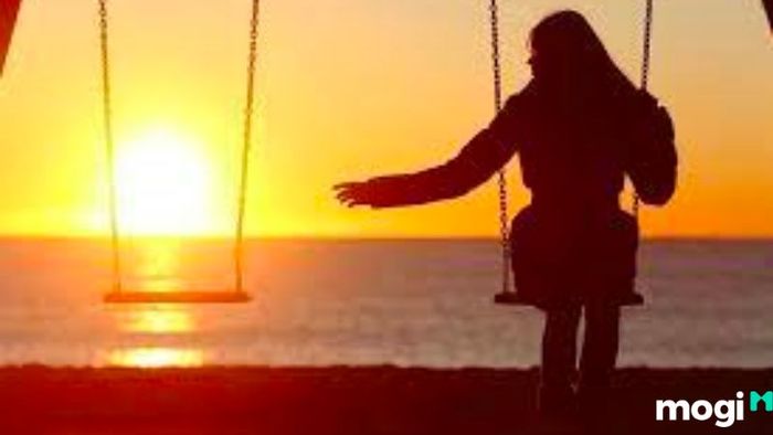 Mắt mí lót là gì? Tìm hiểu về đặc điểm và tướng số của mắt mí lót