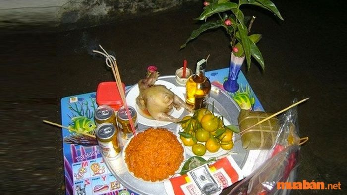 Mâm cúng giao thừa ngoài trời