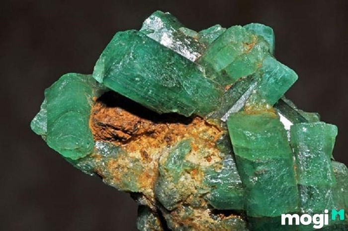 Sản lượng của đá Emerald