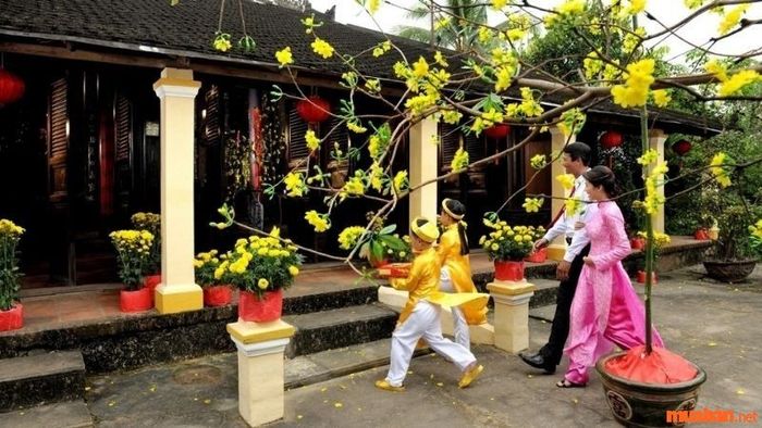 Hướng dẫn xông đất năm Giáp Thìn 2024