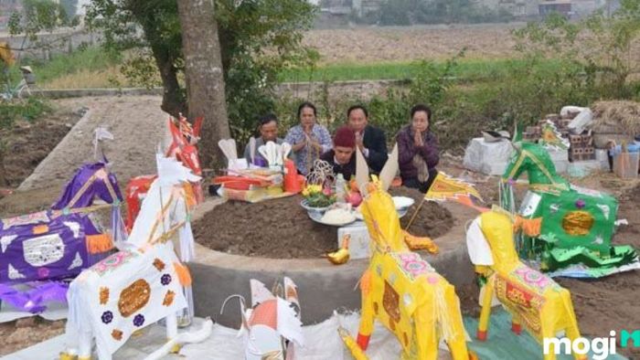 Giải pháp xử lý cho Mộ Kết và Mộ Trùng có thể áp dụng theo các phương pháp sau đây: