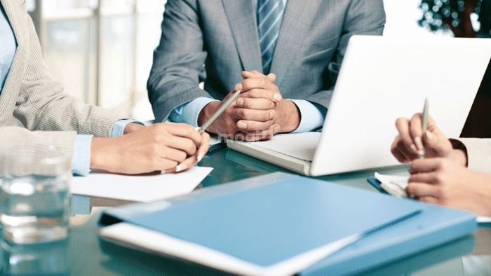 Cần tuân thủ đầy đủ các quy định pháp luật khi thực hiện hợp đồng ba bên