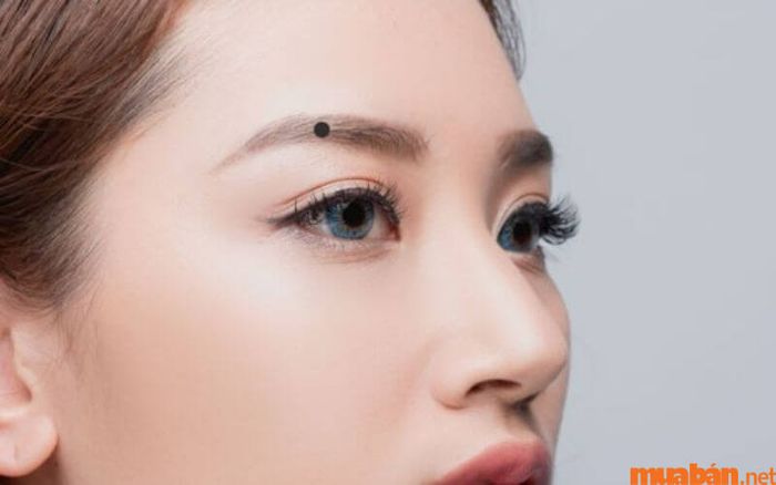 7 vị trí nốt ruồi mang tài lộc và phú quý