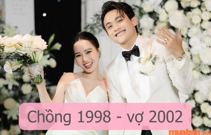 Nam 1998 Mậu Dần kết hôn với vợ tuổi Nhâm Ngọ sinh năm 2002