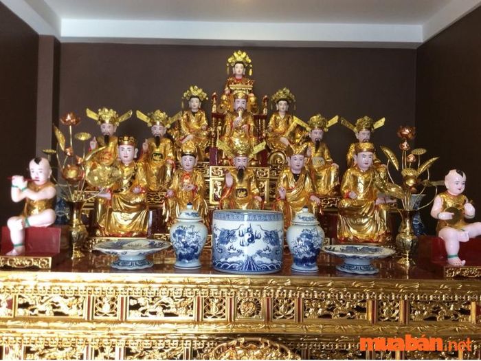Văn khấn Ban Công Đồng mang ý nghĩa sâu sắc, thể hiện lòng tôn kính và sự biết ơn đối với những vị thần linh, Thành Hoàng đã đóng góp vào sự nghiệp xây dựng và bảo vệ đất nước.