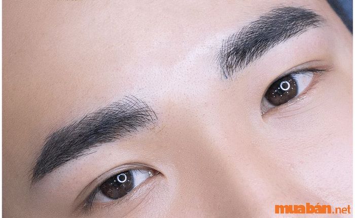 Chân mày nam giới