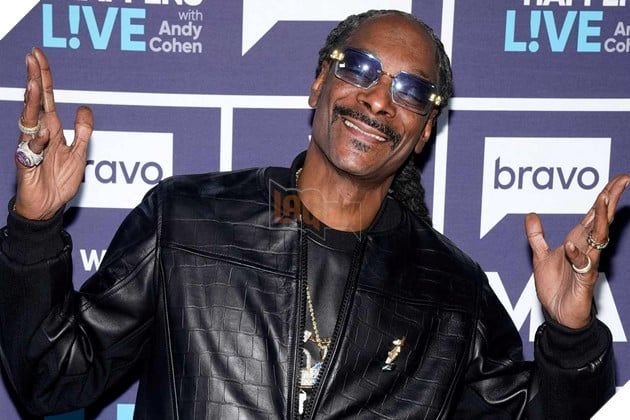 Snoop Dogg lại một lần nữa chia sẻ về dự án phim lấy cảm hứng từ Planet of the Apes, lần này với câu chuyện về loài chó thay vì các loài vượn.