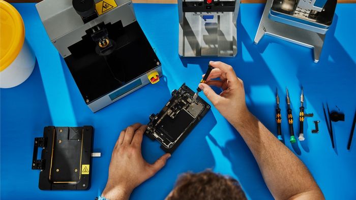Apple chính thức cung cấp linh kiện sửa chữa cho dòng iPhone 16