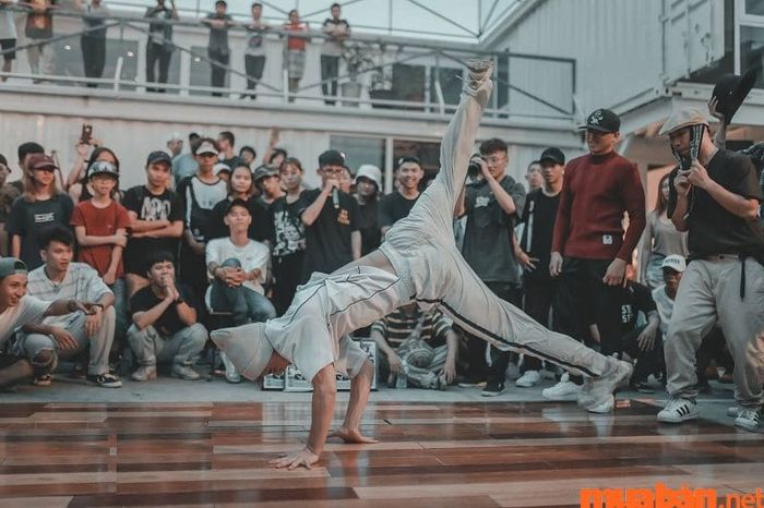 Hà Nội có gì chơi? Nếu bạn đang tìm kiếm một nơi vui chơi giải trí ngay trung tâm, hãy ghé Hanoi Creative City.
