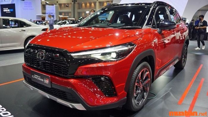 Giá xe Toyota Cross cũ và các địa chỉ uy tín bán xe cũ chất lượng