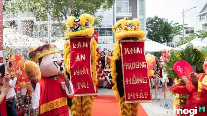 Lựa chọn ngày tốt để khai trương