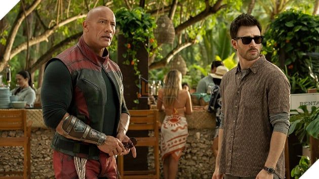 Phim Red One Của Dwayne Johnson Và Chris Evans Nhận Đánh Giá Ban Đầu 2