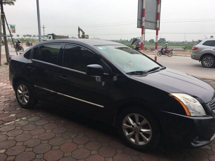 Bạn sẽ tìm thấy các mẫu xe Nissan Sentra với nhiều mức giá khác nhau, tùy thuộc vào năm sản xuất và tình trạng của xe.