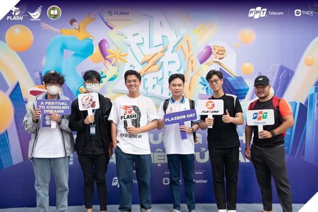 Flazers Day 2024 Đón Nhận Nhiều Người Hâm Mộ Liên Quân Mobile Tới Tham Gia Sự Kiện