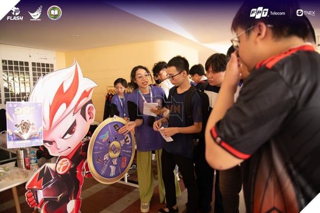 Flazers Day 2024 Thu Hút Sự Tham Gia Của Nhiều Người Hâm Mộ Liên Quân Mobile