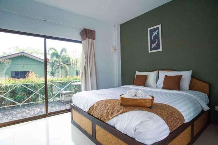 Long Lake Resort