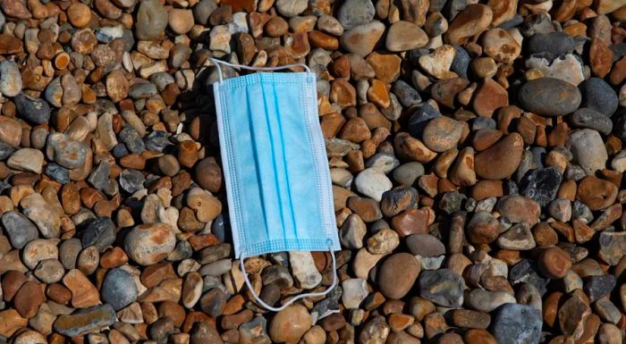 An abandoned face mask on Brighton’s beach.