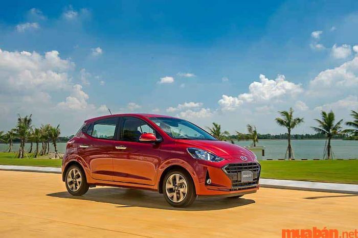 Giá xe Hyundai i10 mới nhất