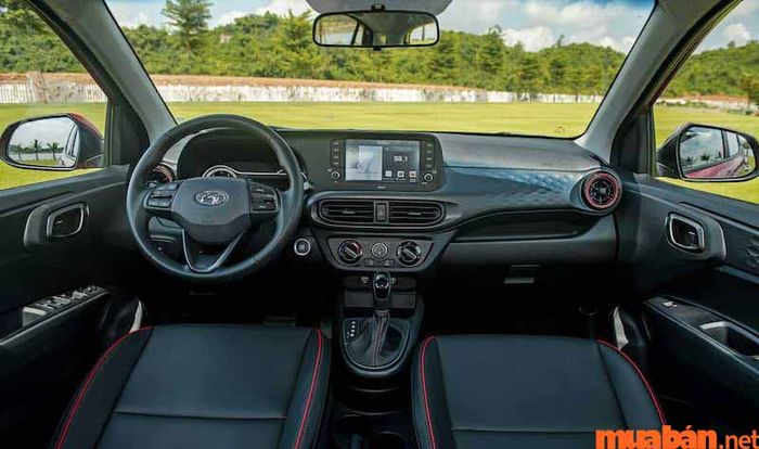 Giá xe Hyundai i10
