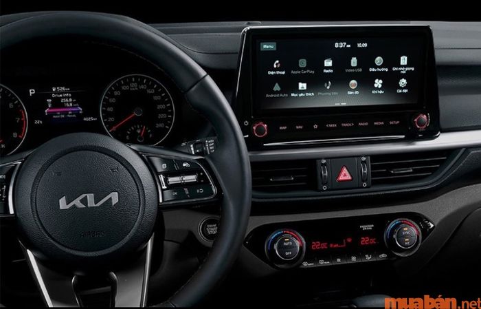 Nội thất của KIA K3 được trang bị đầy đủ tiện nghi, đáp ứng mọi nhu cầu sử dụng của người tiêu dùng.