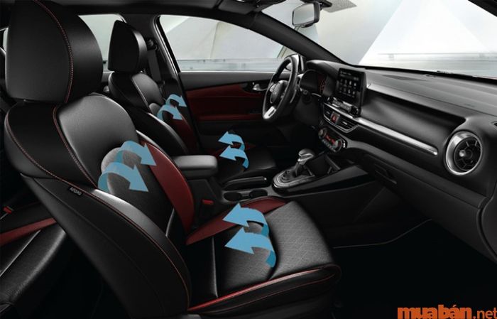 Dù có mức giá phải chăng, nhưng chất lượng ghế ngồi của KIA K3 rất tốt, mang lại cảm giác thoải mái và linh hoạt cho người sử dụng.