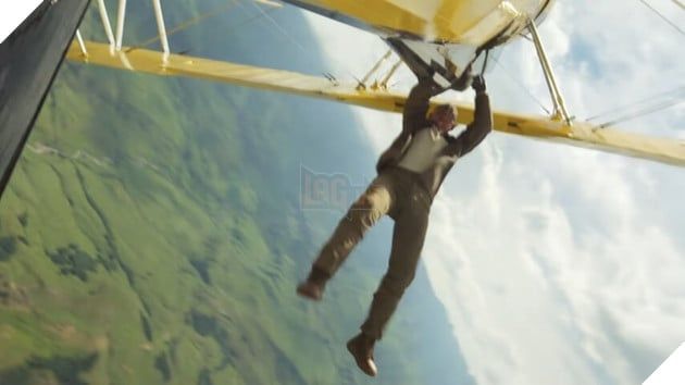 Tom Cruise tiếp tục gây ấn tượng với trailer hành động đầy kịch tính của Nhiệm Vụ Bất Khả Thi 8, đem đến những giây phút nghẹt thở cho người xem.