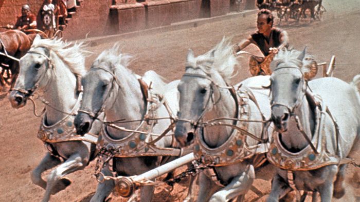 Giữa một loạt các bộ phim tương tự, Ben-Hur nổi bật lên như một tác phẩm kinh điển không thể bỏ qua.