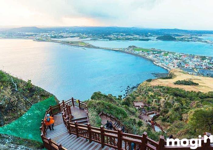 Tết này, hãy khám phá đảo Jeju – một thiên đường du lịch tuyệt vời ở Hàn Quốc.