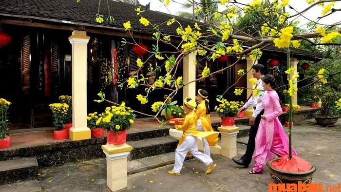 Lựa chọn tuổi xông nhà hợp lý để đem lại vận may cho gia chủ.