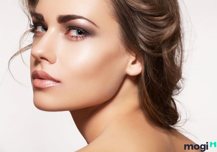 Sơn căn bị gãy, đứt đoạn là dấu hiệu cho thấy sự nghiệp khó mà thăng tiến được.
