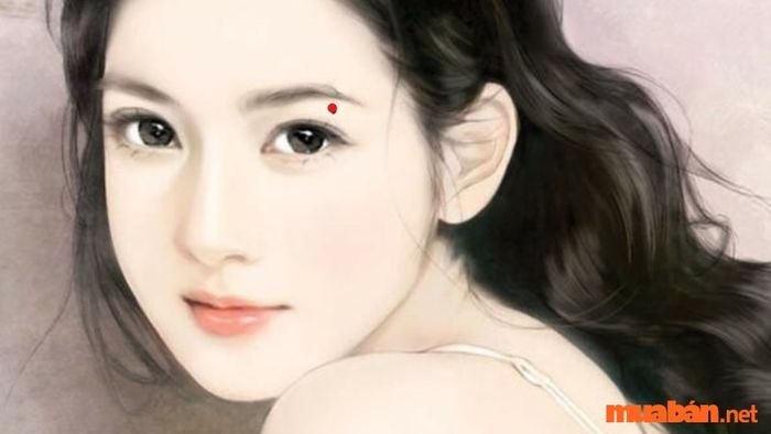 Nốt ruồi ở mí mắt mang ý nghĩa gì trong nhân tướng học?