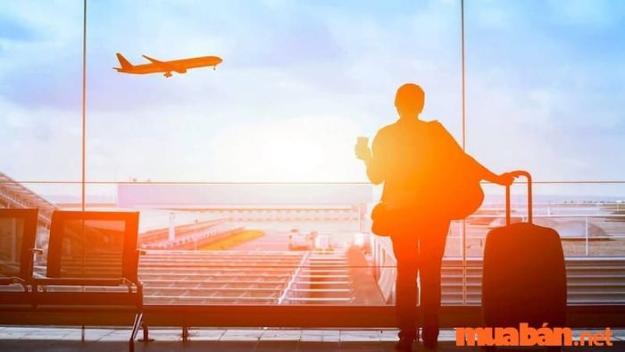 Lựa chọn hướng xuất hành hợp với tuổi sẽ mang lại nhiều thuận lợi và thành công trong công việc và cuộc sống.