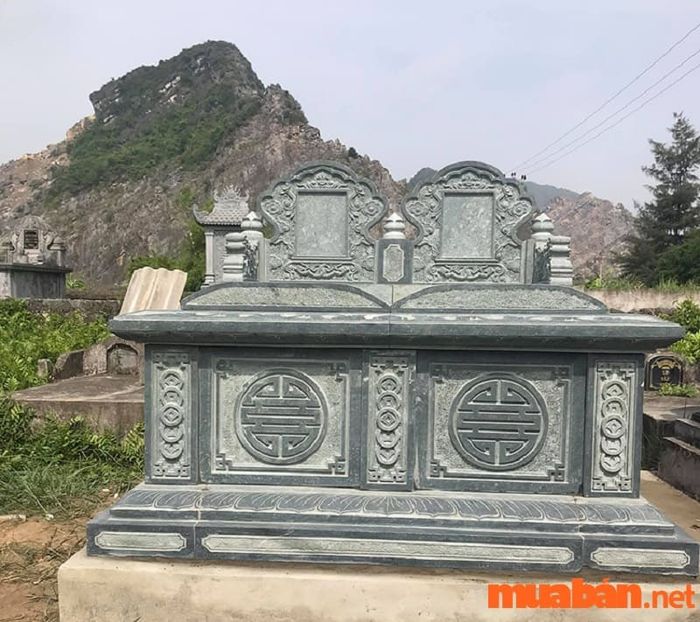 Kích thước mộ đôi thường có diện tích lớn hơn, cả về mặt tiền và chiều sâu.