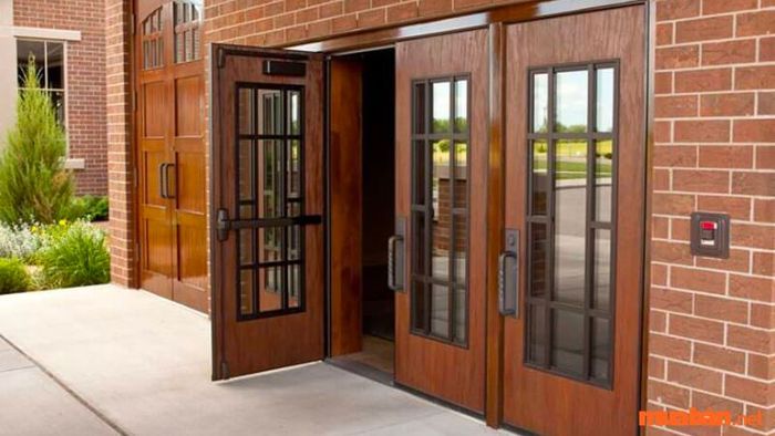 Cách hóa giải hướng nhà không hợp bằng việc xây thêm cửa khác