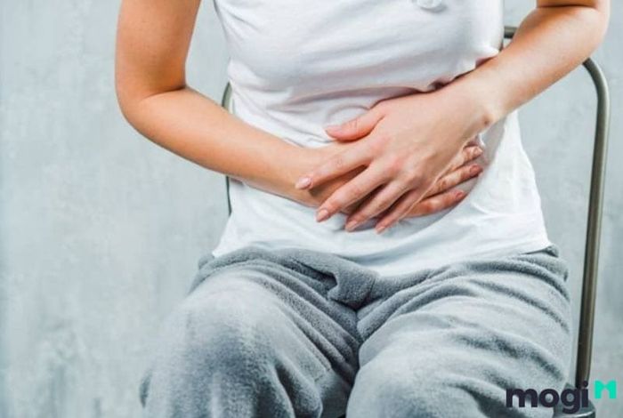Nếu bị táo bón, bạn có thể kết hợp sâm đất với táo đỏ để làm thuốc chữa trị