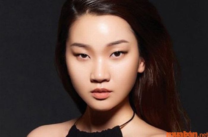Người có đuôi mắt dài xếch lên thường có đặc điểm gì?