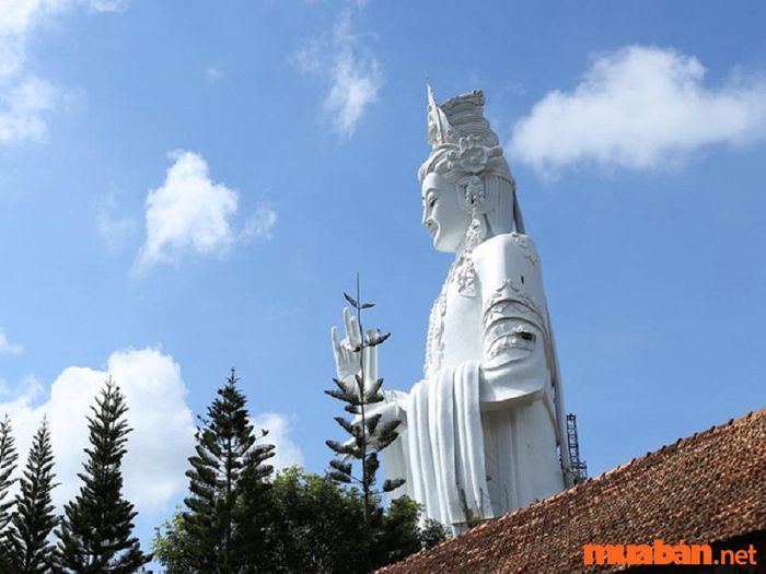 Giấc mơ thấy tượng Quán Thế Âm Bồ Tát xuất hiện