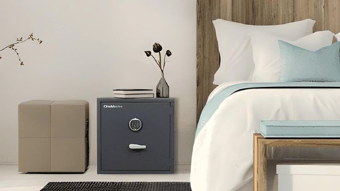 Két sắt 2000 hợp hướng nào