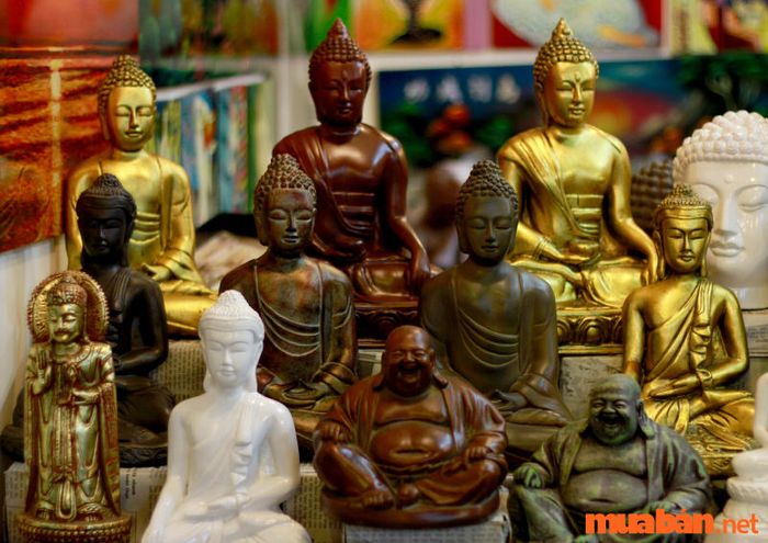 Mơ thấy nhiều tượng Phật xuất hiện trong giấc mơ