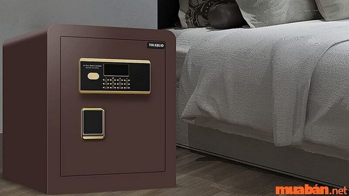Vị trí đặt két sắt trong phòng ngủ hợp phong thủy, mang lại may mắn.