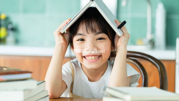 Người sinh vào giờ Tuất luôn mang trong mình tính cách trung thực, trách nhiệm và là người rất đáng tin cậy.