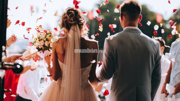 Cách xác định sự hòa hợp trong mệnh Cung phi vợ chồng