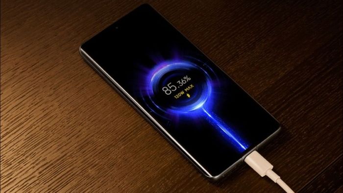 Sạc nhanh 120W có đặc điểm gì?