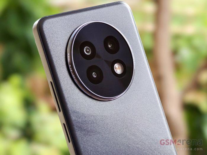 realme 13+ 5G sở hữu hệ thống camera ấn tượng với chất lượng tuyệt vời
