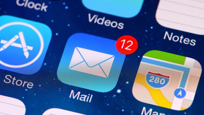 Lợi ích khi thêm tài khoản email vào Apple Mail trên iPhone