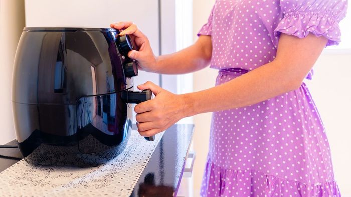 Làm quen với các chức năng và cách điều chỉnh nhiệt độ của nồi