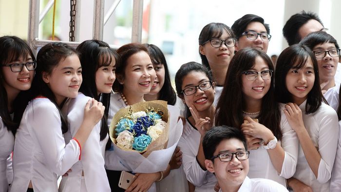Lời chúc thầy cô khi chia tay bằng tiếng Anh
