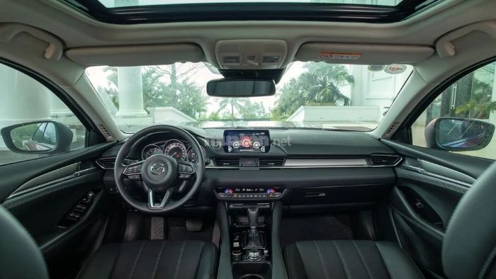 Nội thất cao cấp, tiện nghi vượt trội