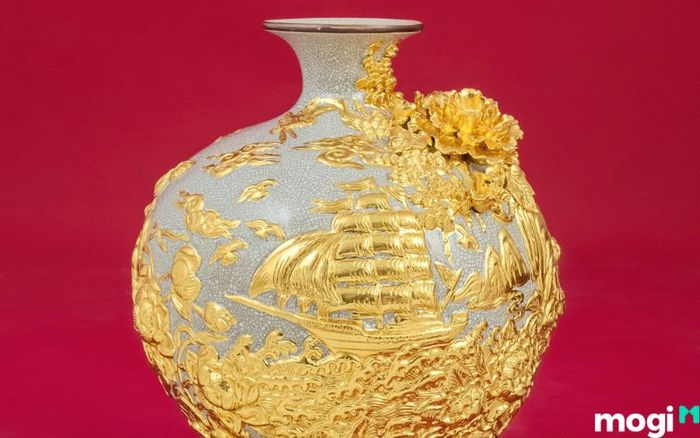 Bình hút lộc với họa tiết Thuận Buồm Xuôi Gió